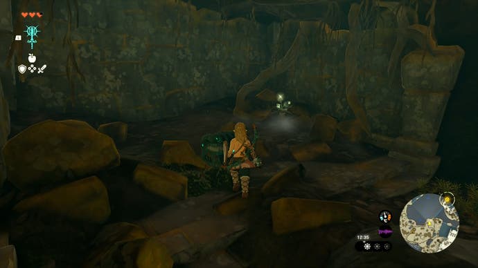 Image showing Link exploring the Pondside Cave as the player gets closer to finding the Archaic Tunic in The Legend of Zelda: Tears of the Kingdom.