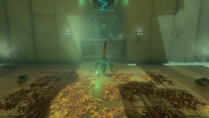 A Soldier Construct enemy located at the In-Isa Shrine in The Legend of Zelda: Tears of the Kingdom.